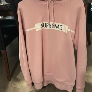 Supreme men’s hoodie size large NWOT